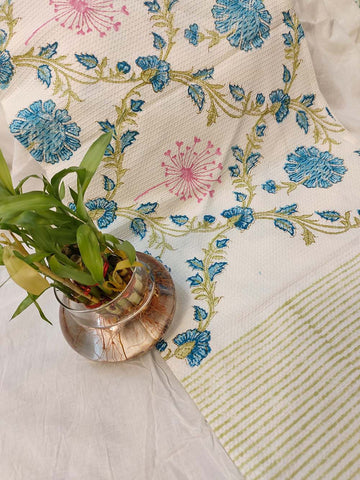 Tulip Treasure Hand Block Bath Towel