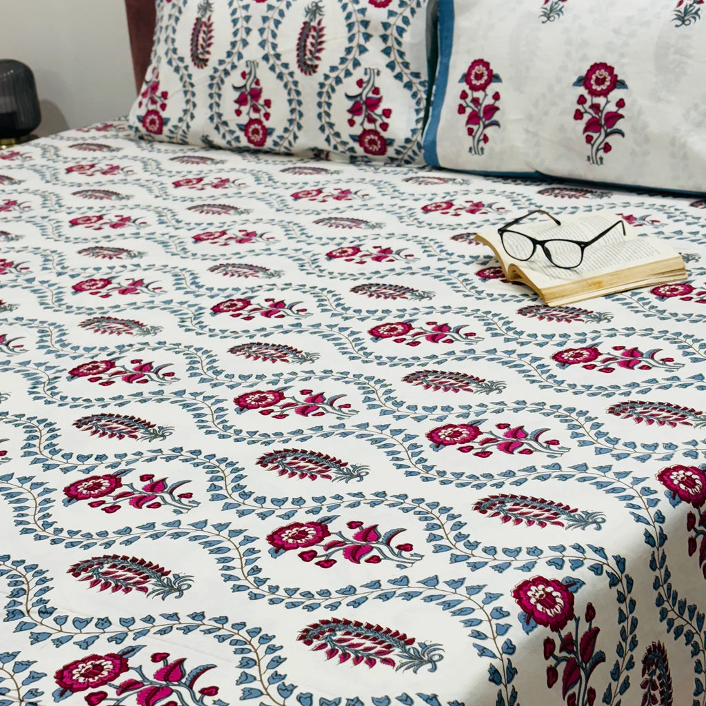 Lily Garden Premium Cotton King Size Bedsheet